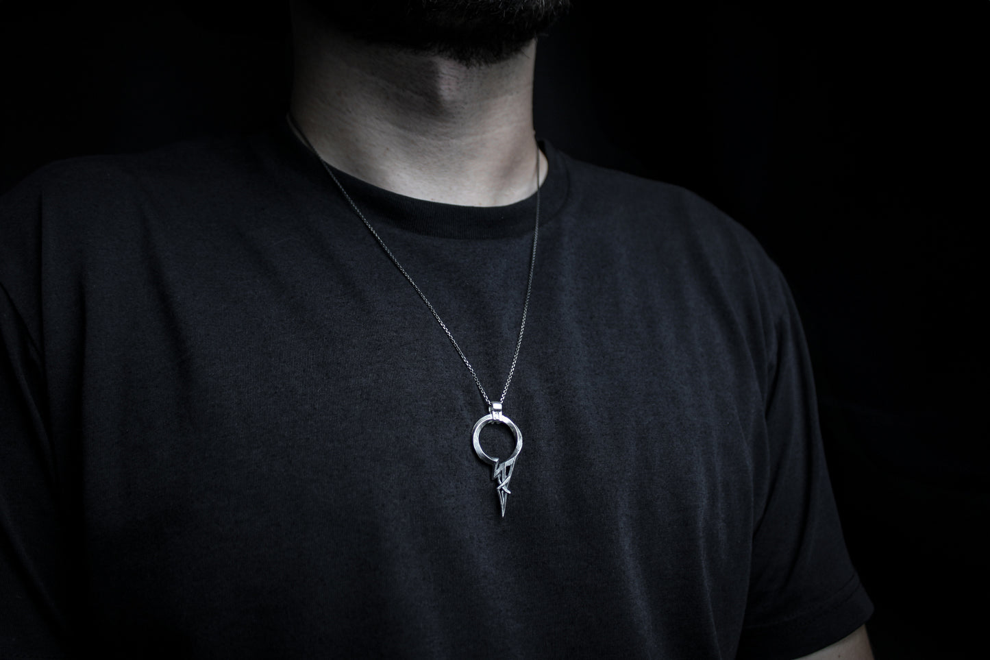 [TWO TONE] INVERSE GAIN PENDANT