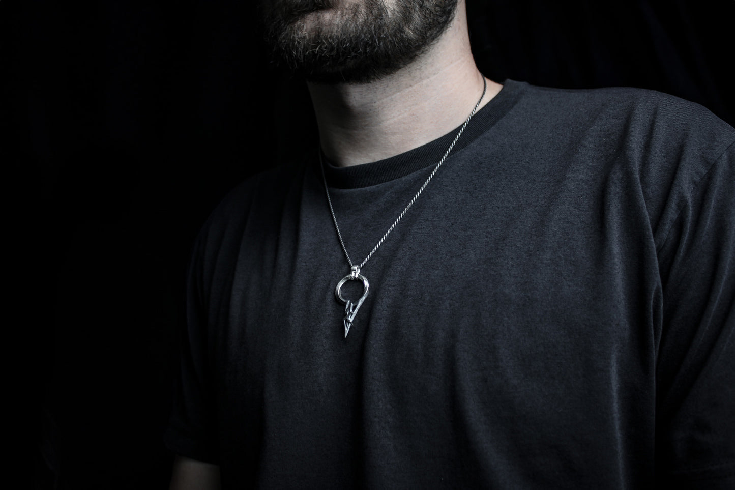 [TWO TONE] INVERSE GAIN PENDANT