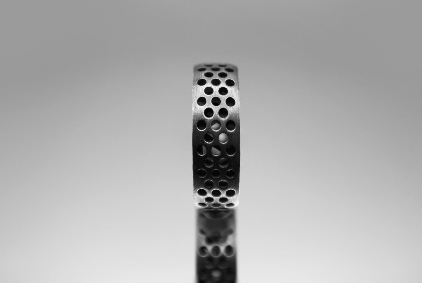 PERFORATED CHASSIS RING