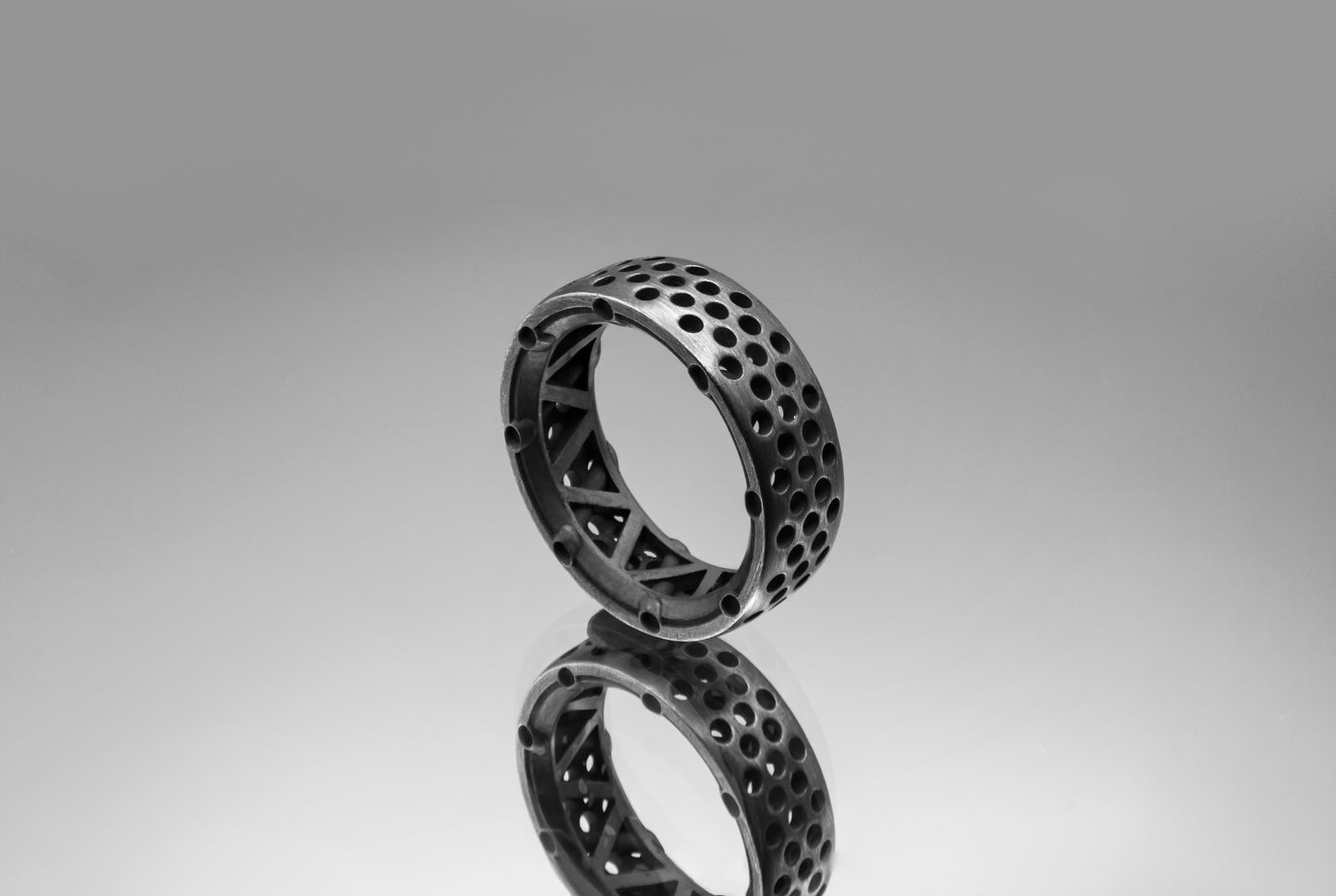PERFORATED CHASSIS RING
